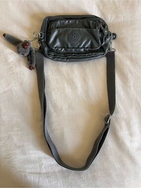 Kipling Merryl 2-in-1 convertible crossbody and waist bag
